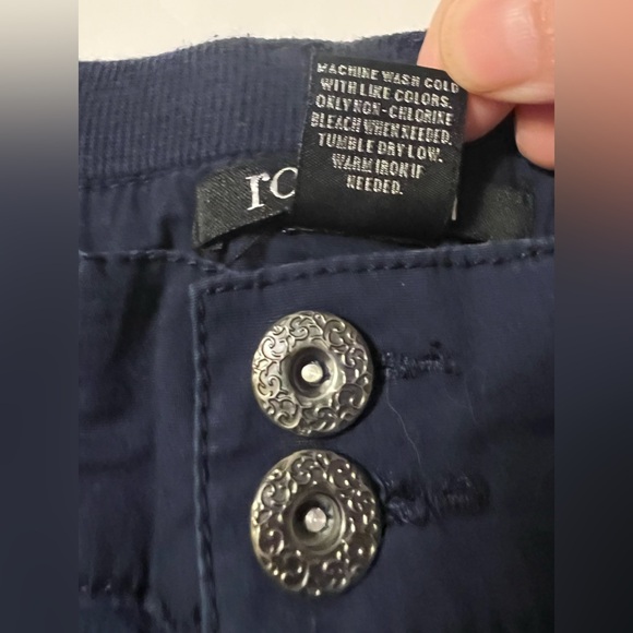 Roz & Ali Women’s Navy Capri Pants Size 14 - Picture 3 of 14